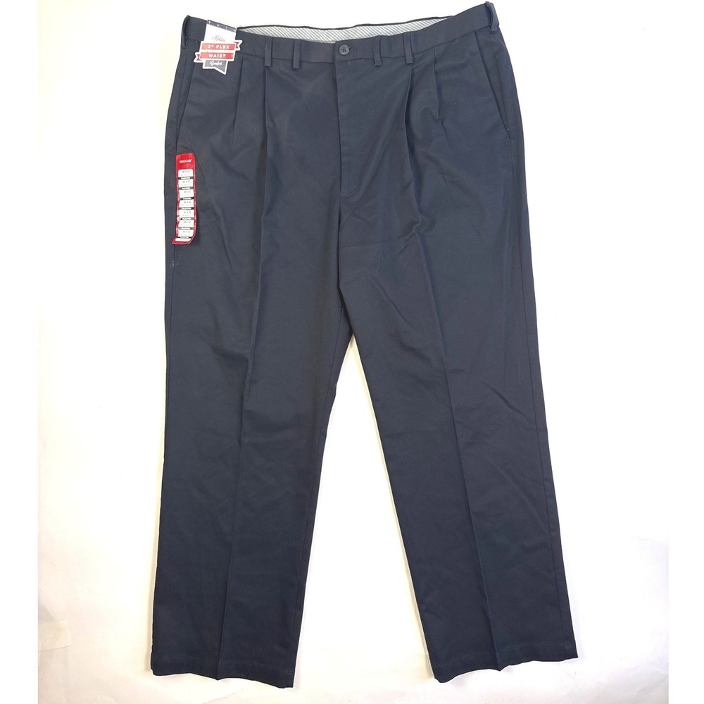 Haggar Mens Work to Weekend Pro Relaxed Fit Pleated Pants Black 46x32 HC90410